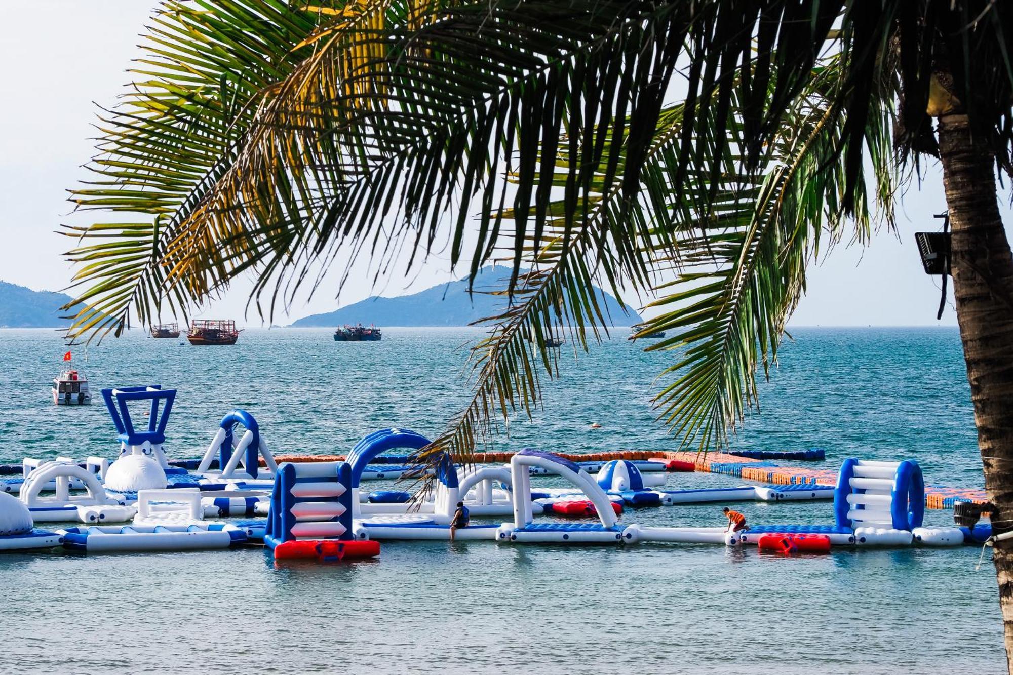 Bounce Beach Resort And Spa ダナン市 エクステリア 写真